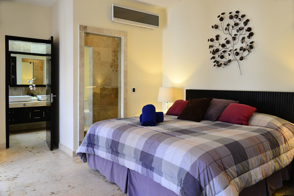 El Faro Oceanfront Apartments By Bvr Playa del Carmen