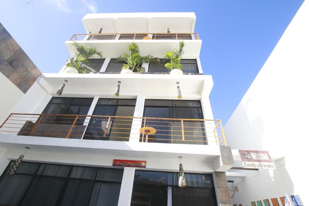 Isza Hotel 2*