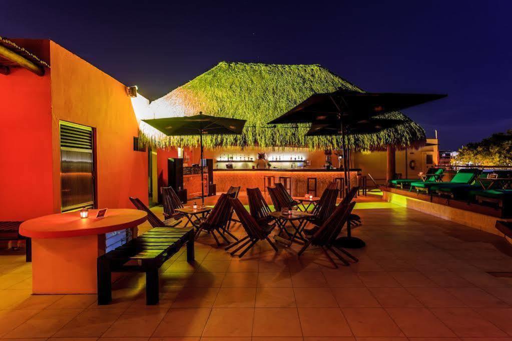 Hostal 3b Wellness & Adults Only