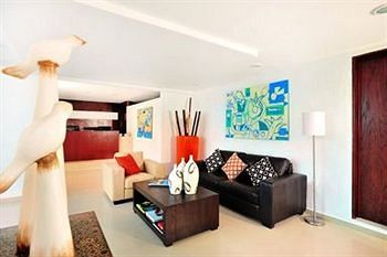 Aparthotel Bambu 3*