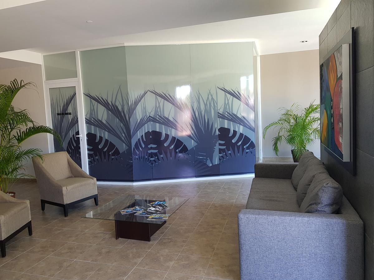 Riviera Towers Apartamento