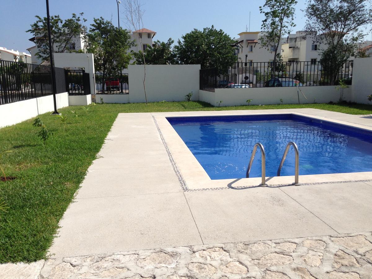 Residencial Real Ibiza By Rentalos * Playa del Carmen