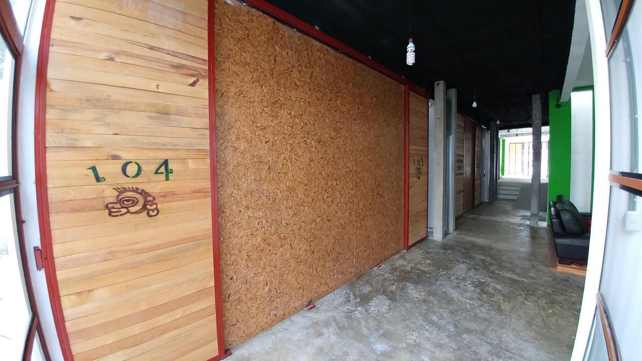 Kaban 44 Albergue *