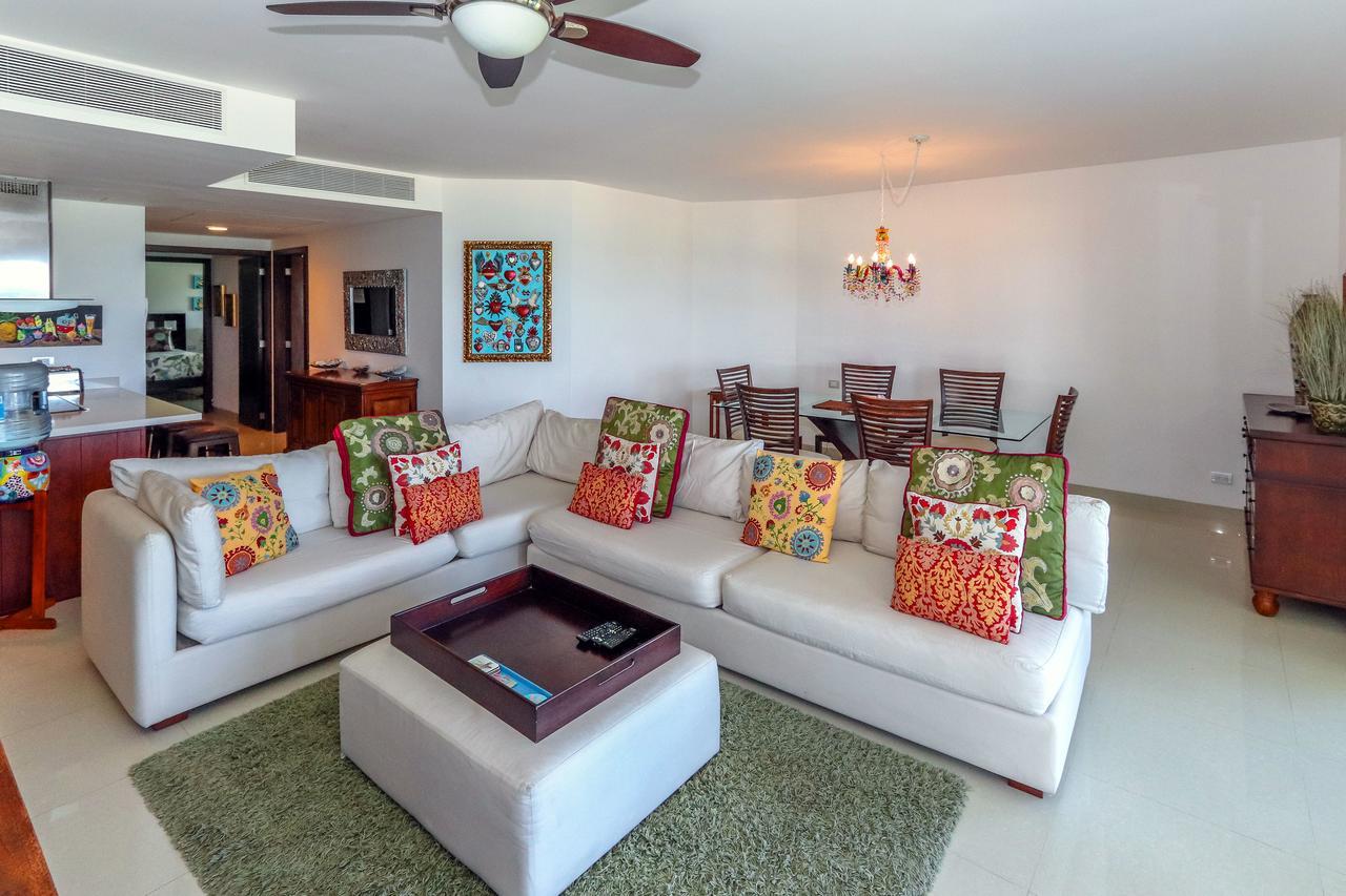 Holiday home Beachfront With Jacuzzi, 3 Bedroom & Pool - At Mareazul Corazon Playa del Carmen