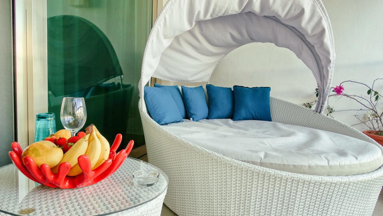 Apartamento Luxurious & In Playa Steps From The