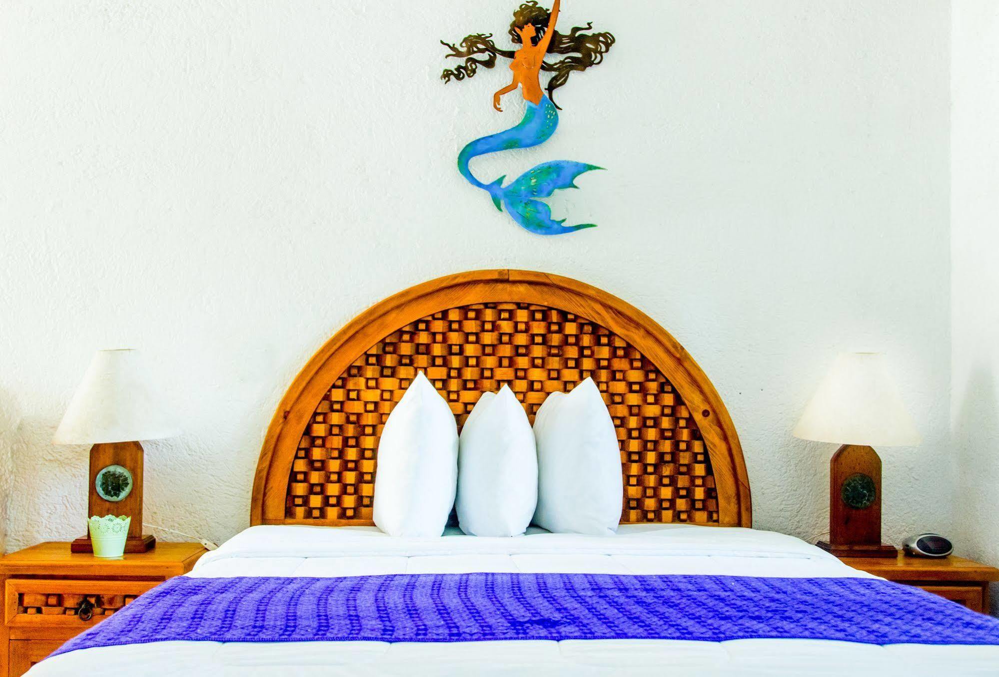 Luna Blue Hotel 3*