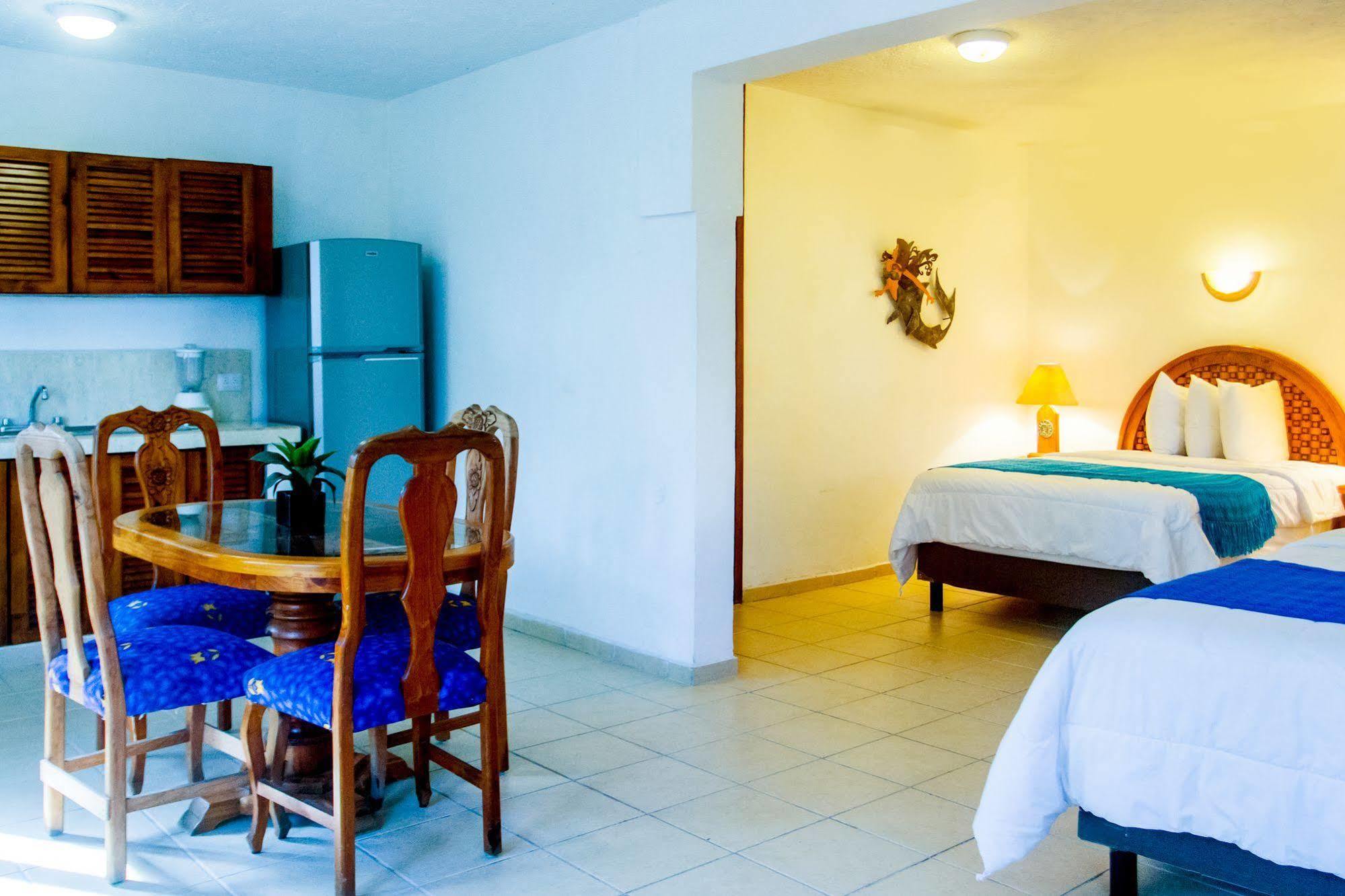Hotel Luna Blue