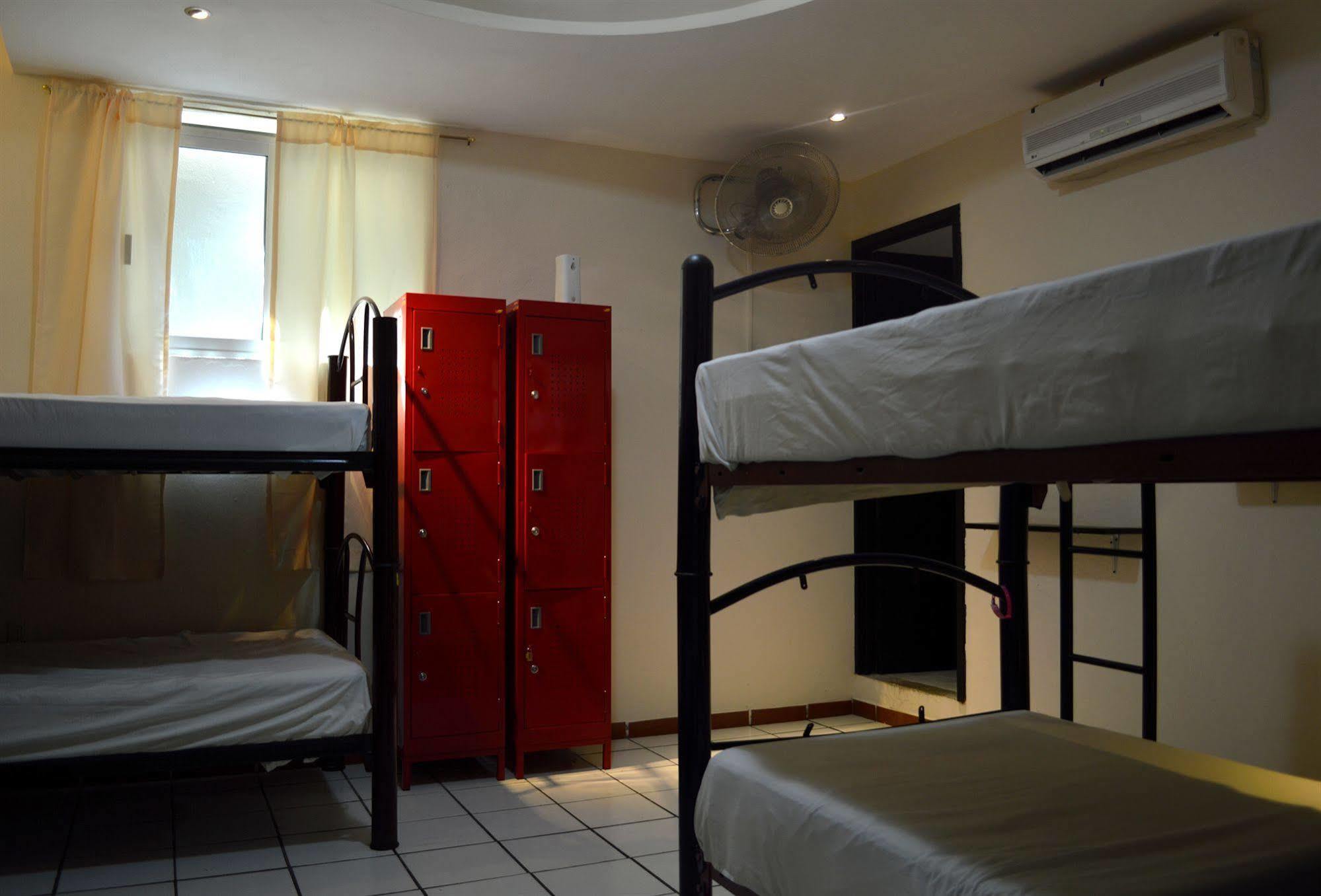 Che Playa Hostel&bar Hostal