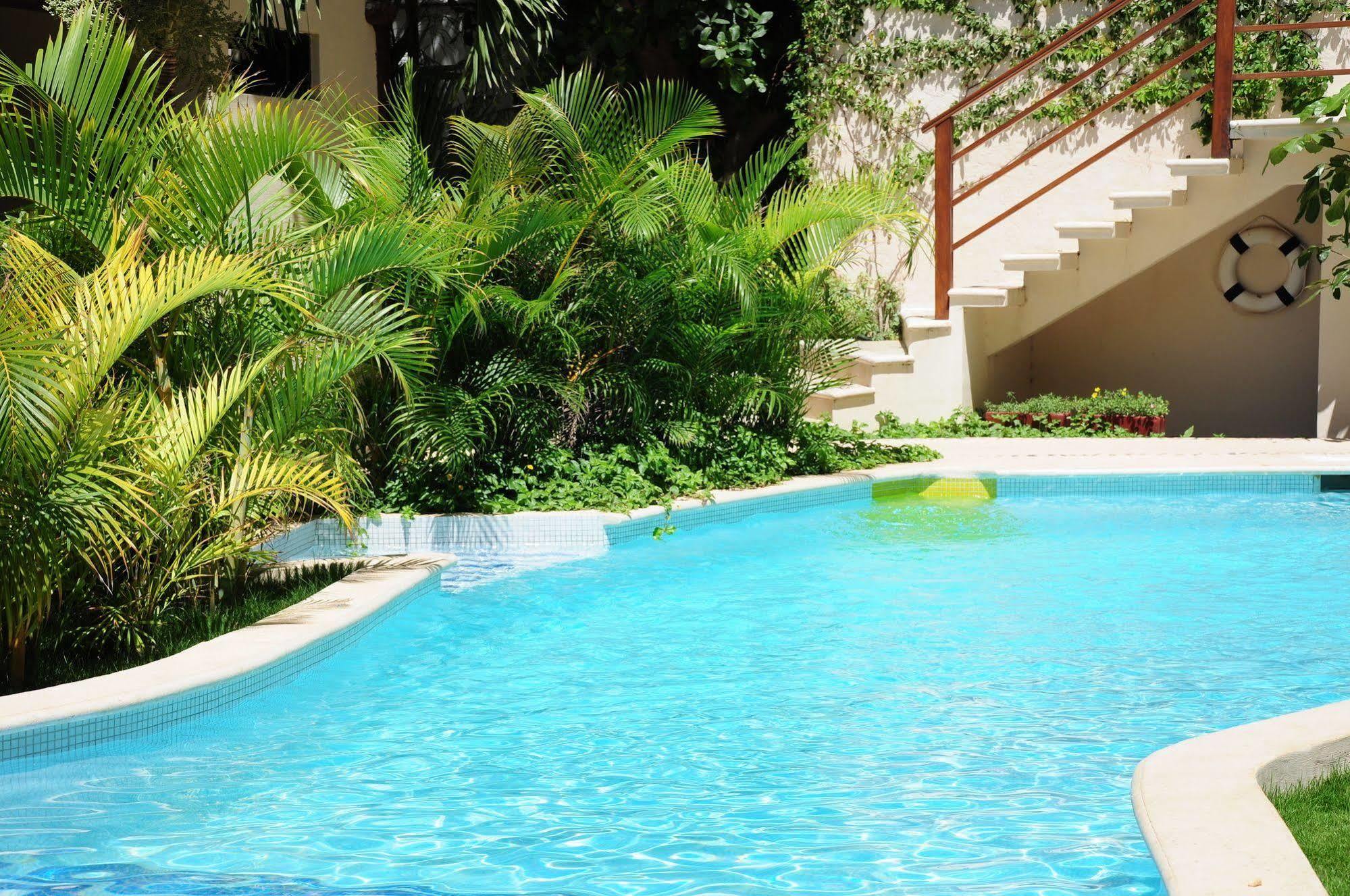 Sian Kaan Hotel