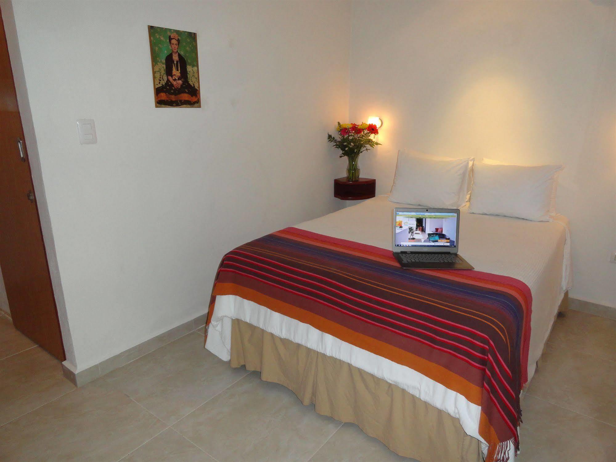 Club Yebo Hotel 3*