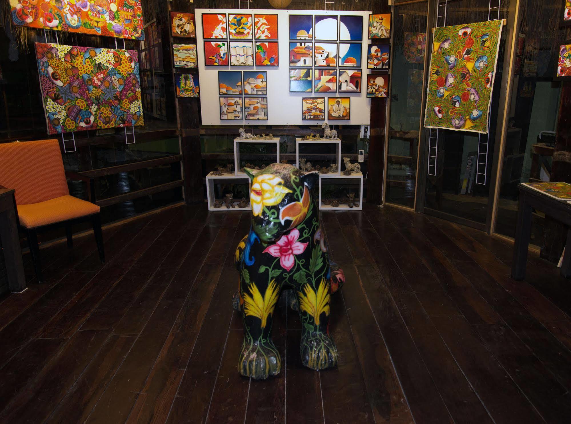 Blue Parrot On 5th Avenue 3* Playa del Carmen