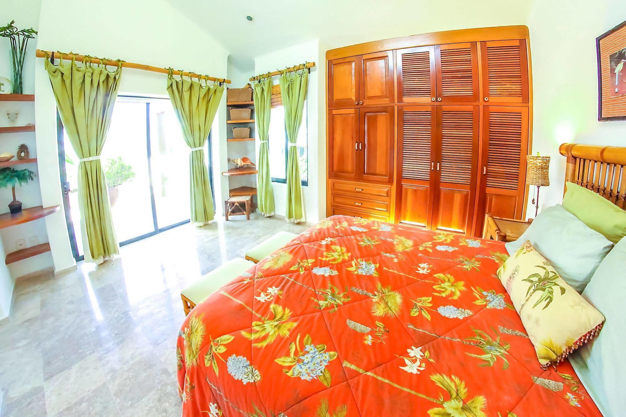 Royal Palms By Bvr Apartment