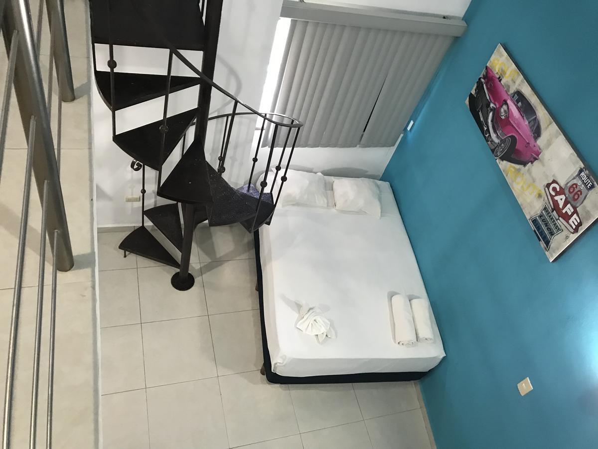 Hotel Easy