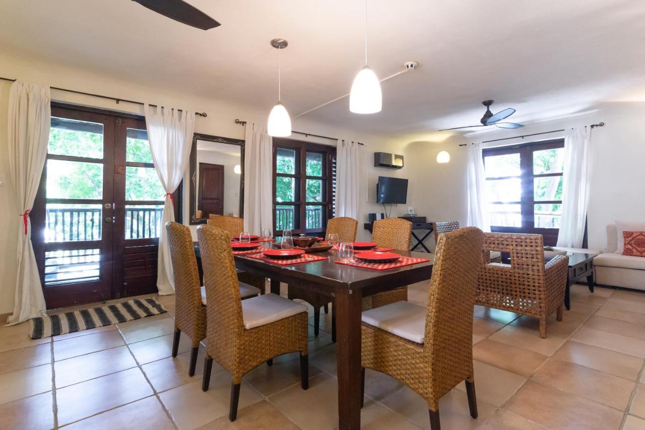 Casita Coba Steps Beach Apartment *