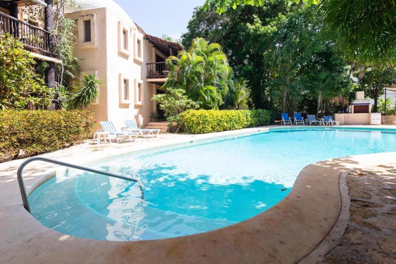Casita Coba Steps Beach