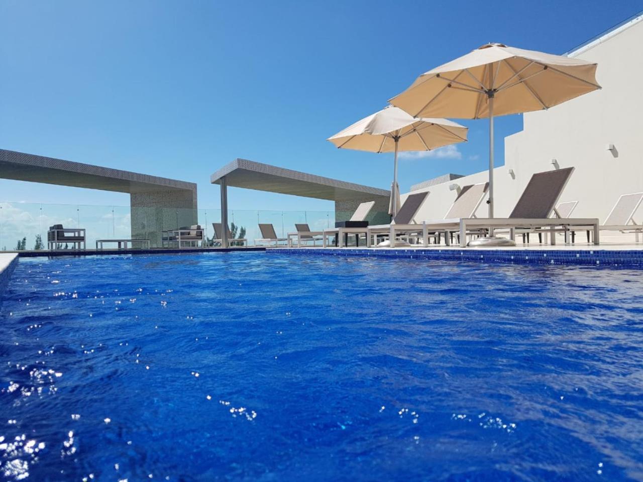 Caribbean Lifestyle 2br Steps From The By Happy Address Apartment Playa del Carmen