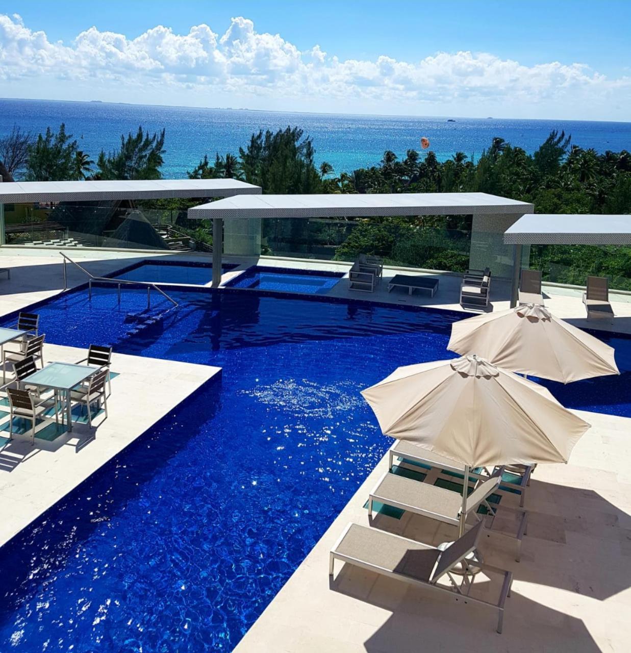 Apartment Caribbean Lifestyle 2br Steps From The By Happy Address Playa del Carmen