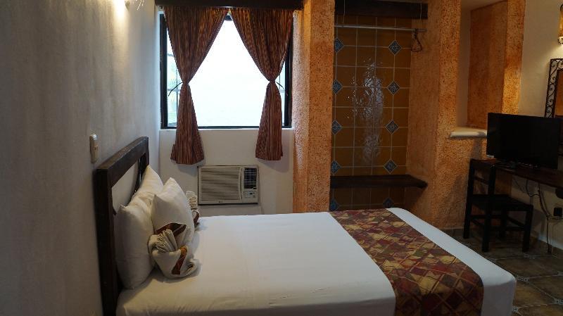Hotel Alux 2*