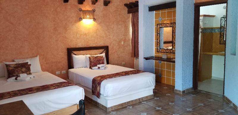 Alux Hotel