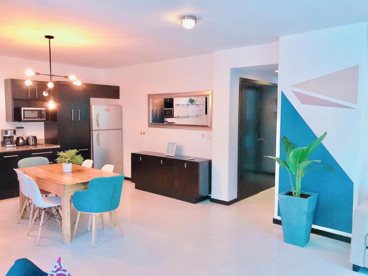 Deluxe Centro Playa Apartamento *