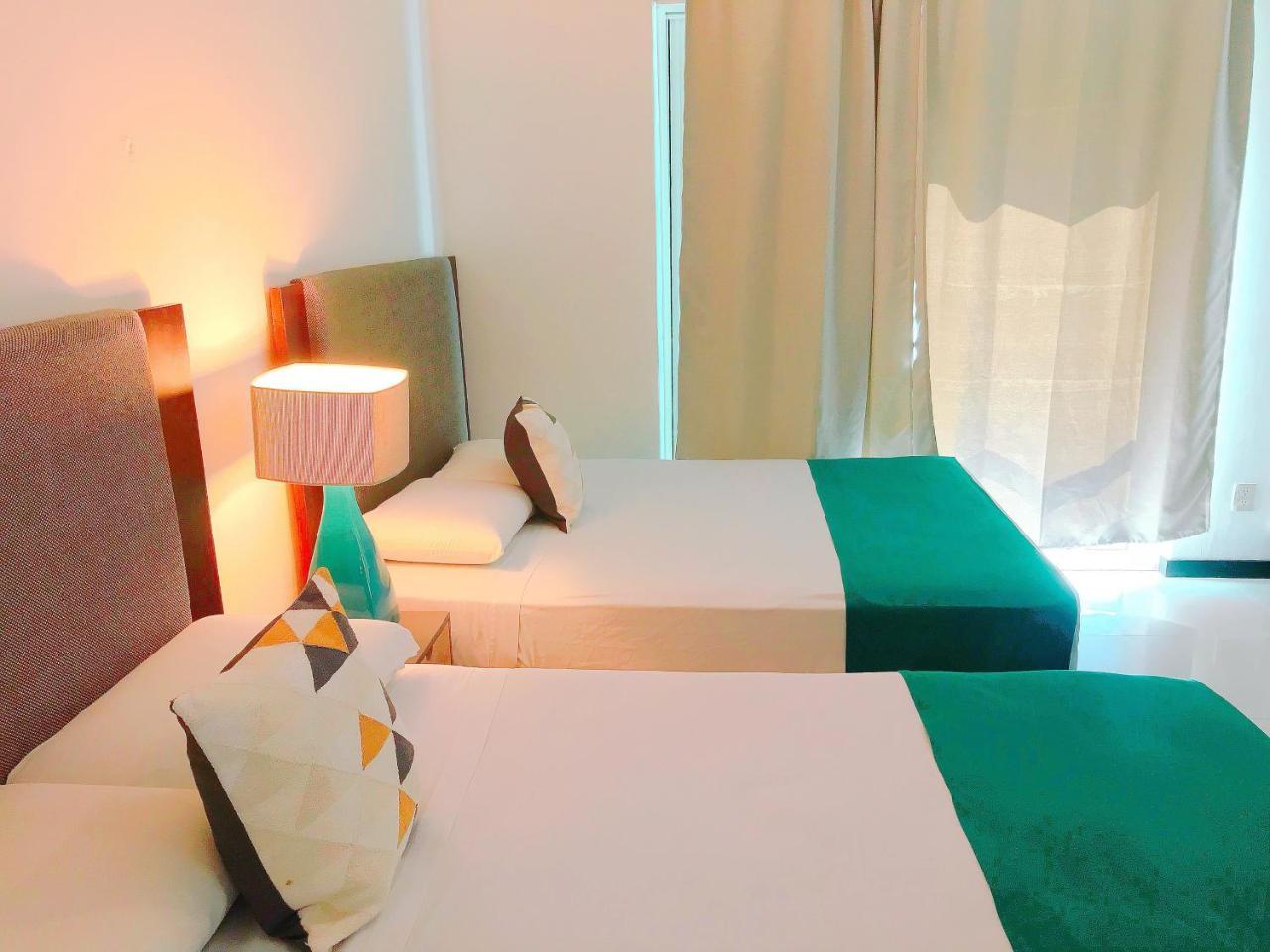 Deluxe Centro Playa Apartamento *