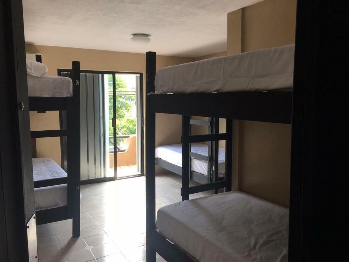 Guest house La Playita Pdc *