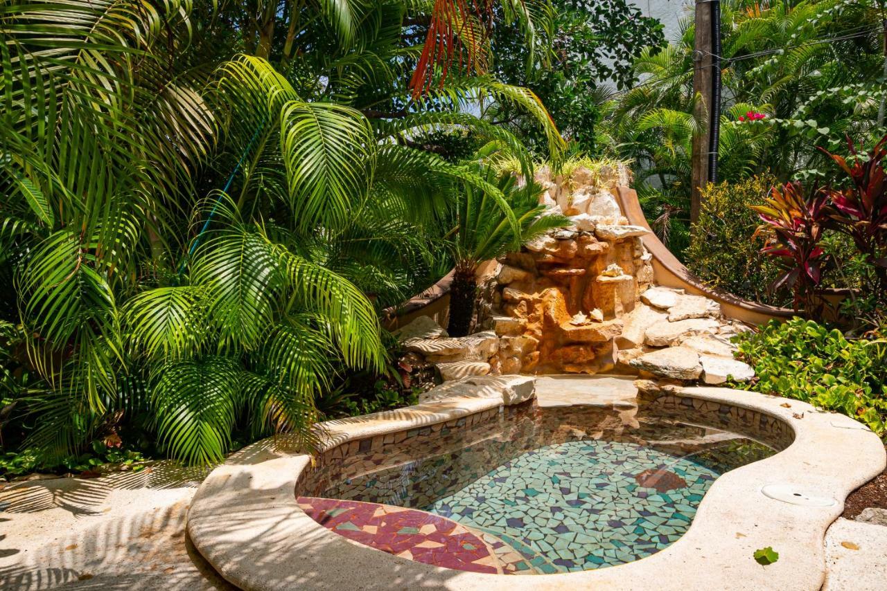 Casa Cascada - 3 Bdrm House For 6, Close To The Holiday home *