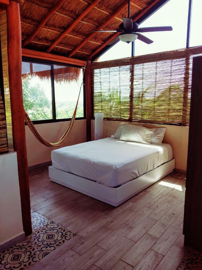 El Nomada Aparthotel *