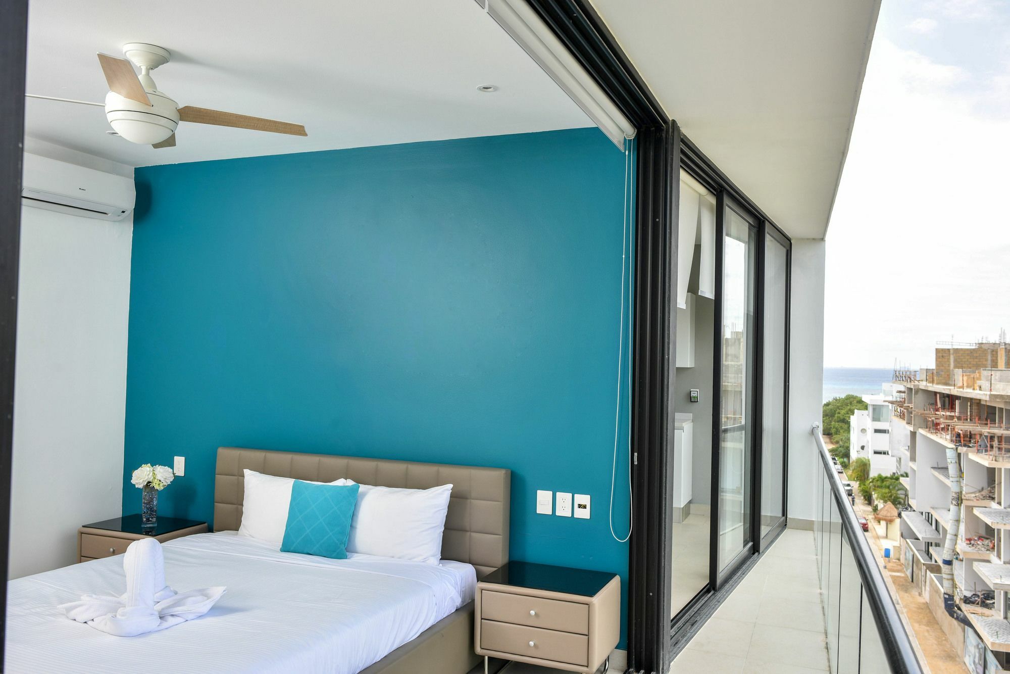 Apartment It Building By Imexico