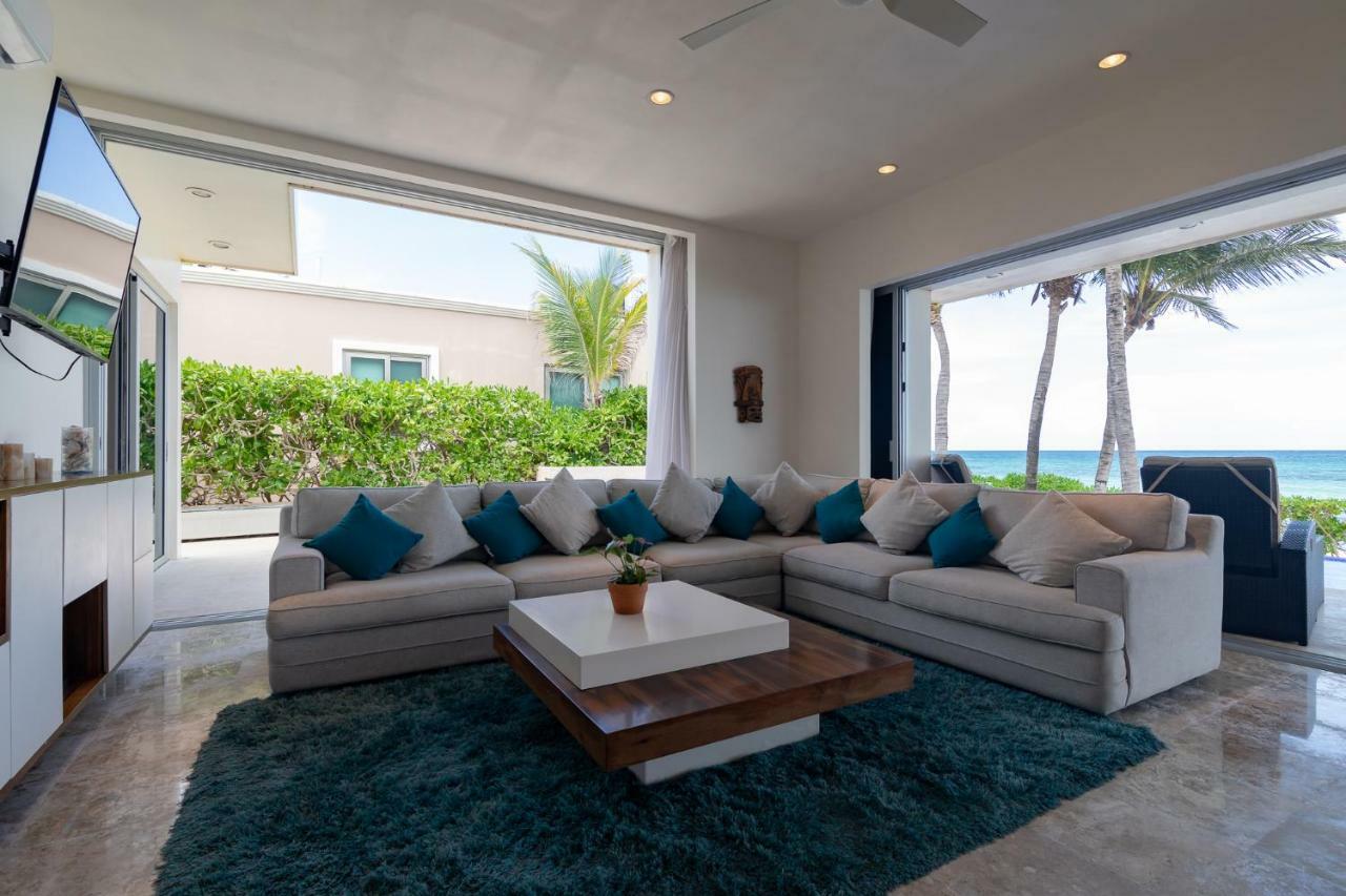 Casa Martini- Oceanfront Private Pool House For 6 * Playa del Carmen
