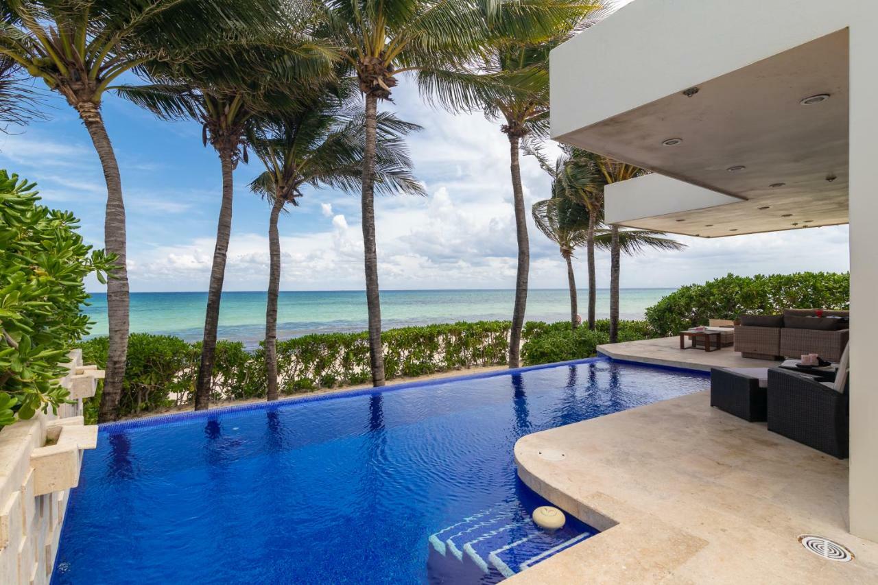Casa Martini- Oceanfront Private Pool House For 6 Playa del Carmen