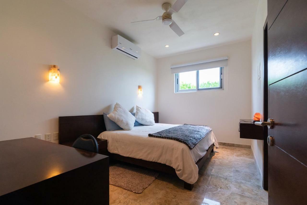 Casa Martini- Oceanfront Private Pool House For 6 Playa del Carmen