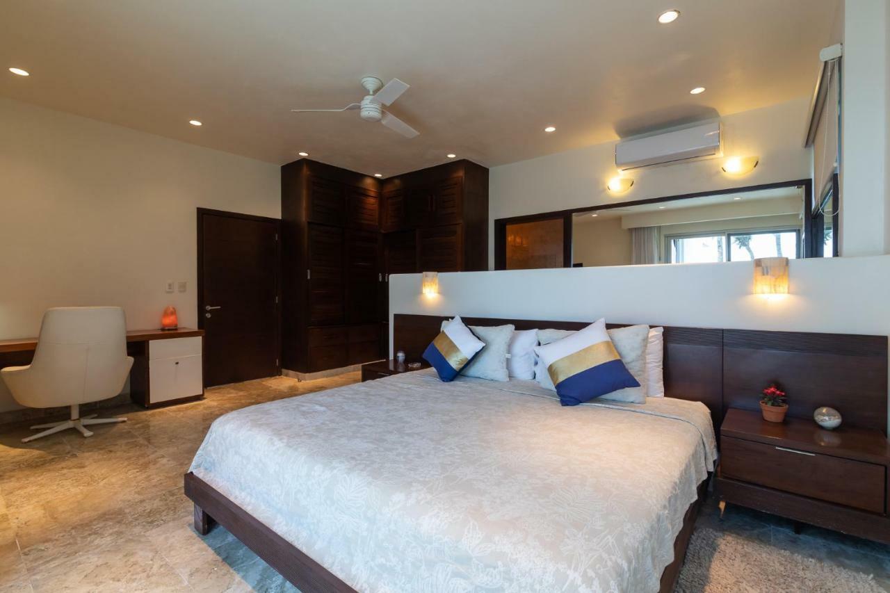 Casa Martini- Oceanfront Private Pool House For 6