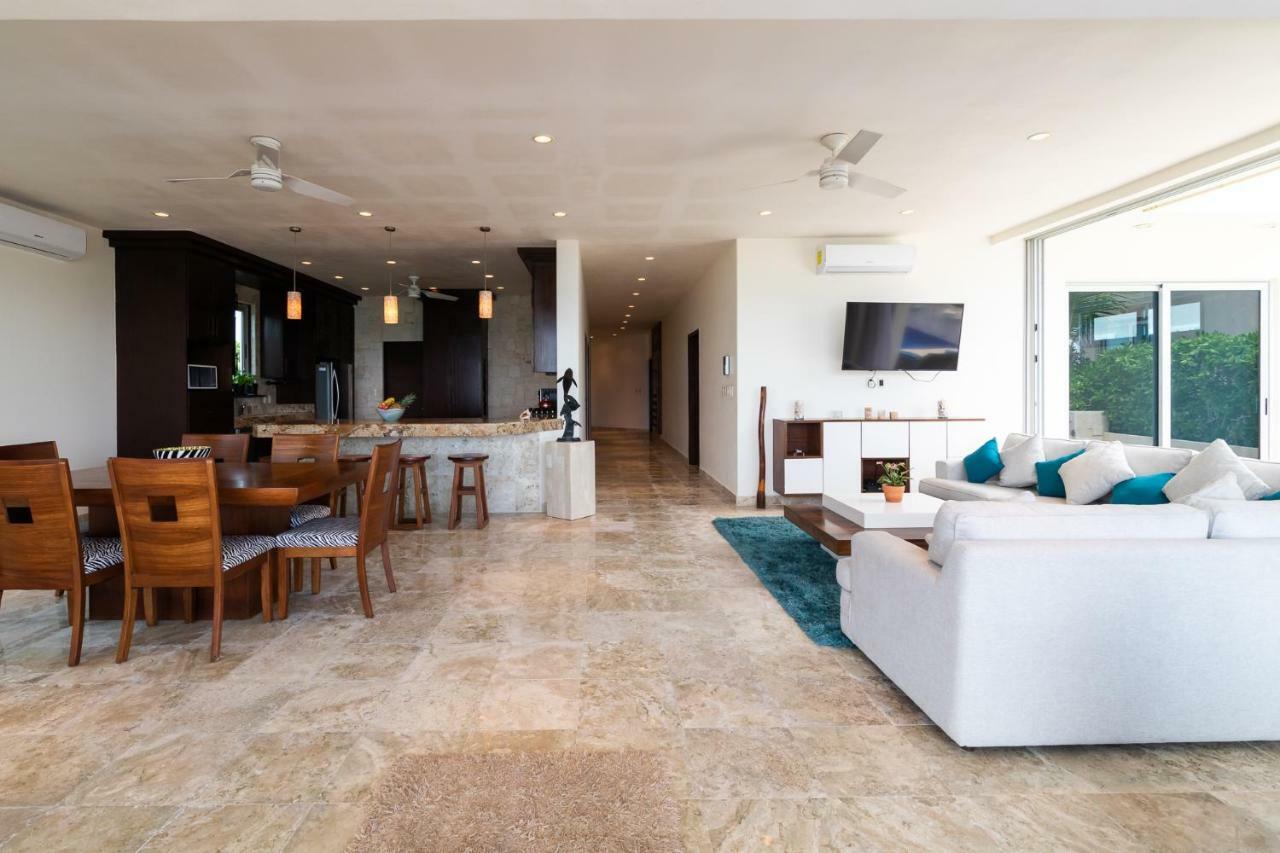 Casa Martini- Oceanfront Private Pool House For 6 Ferienhaus *