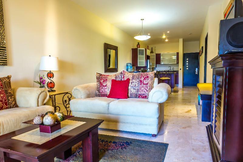 El Faro Oceanfront Apartments By Bvr Playa del Carmen