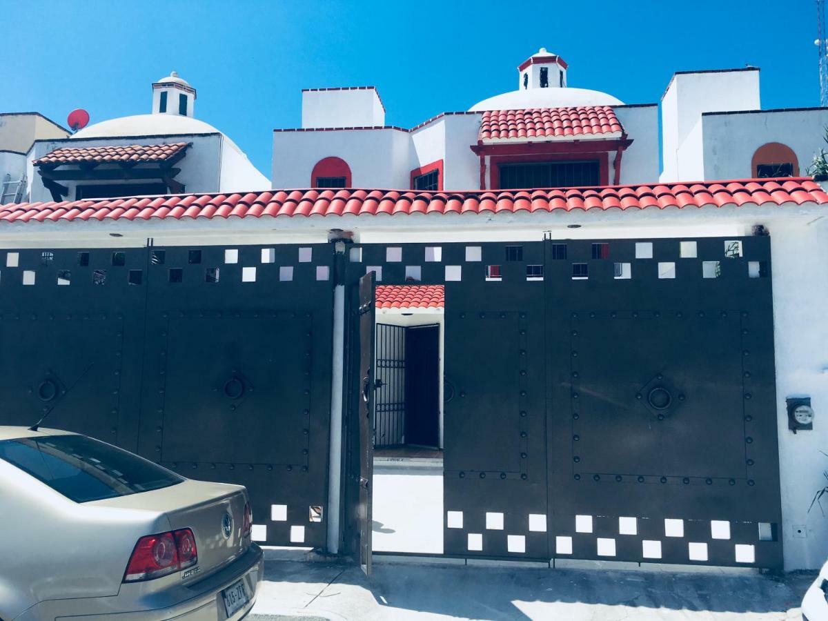 Casa Grande En Playa Del Carmen, Riviera Maya A 7min De La Playa Ferienhaus Playa del Carmen