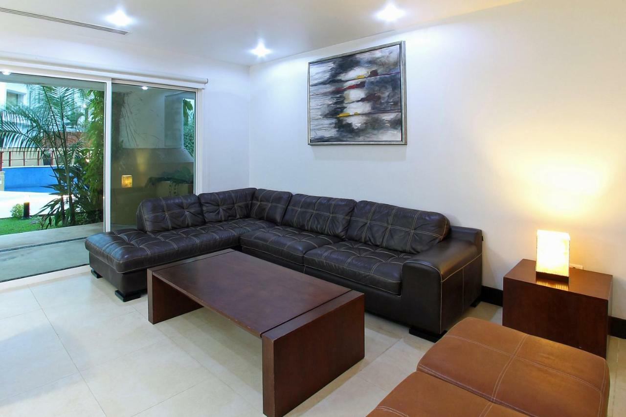 Pueblito Escondido By Hola And Land