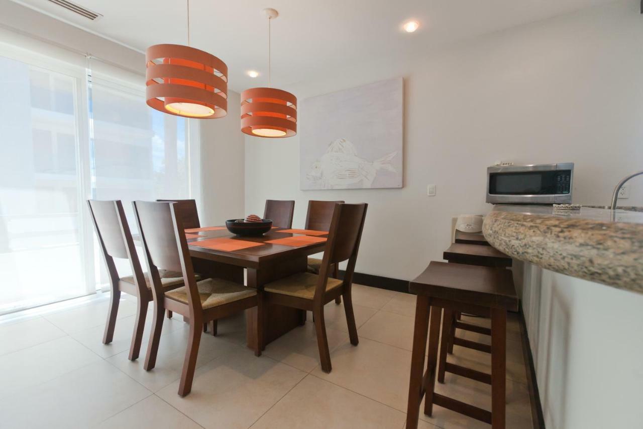 Pueblito Escondido By Hola And Land