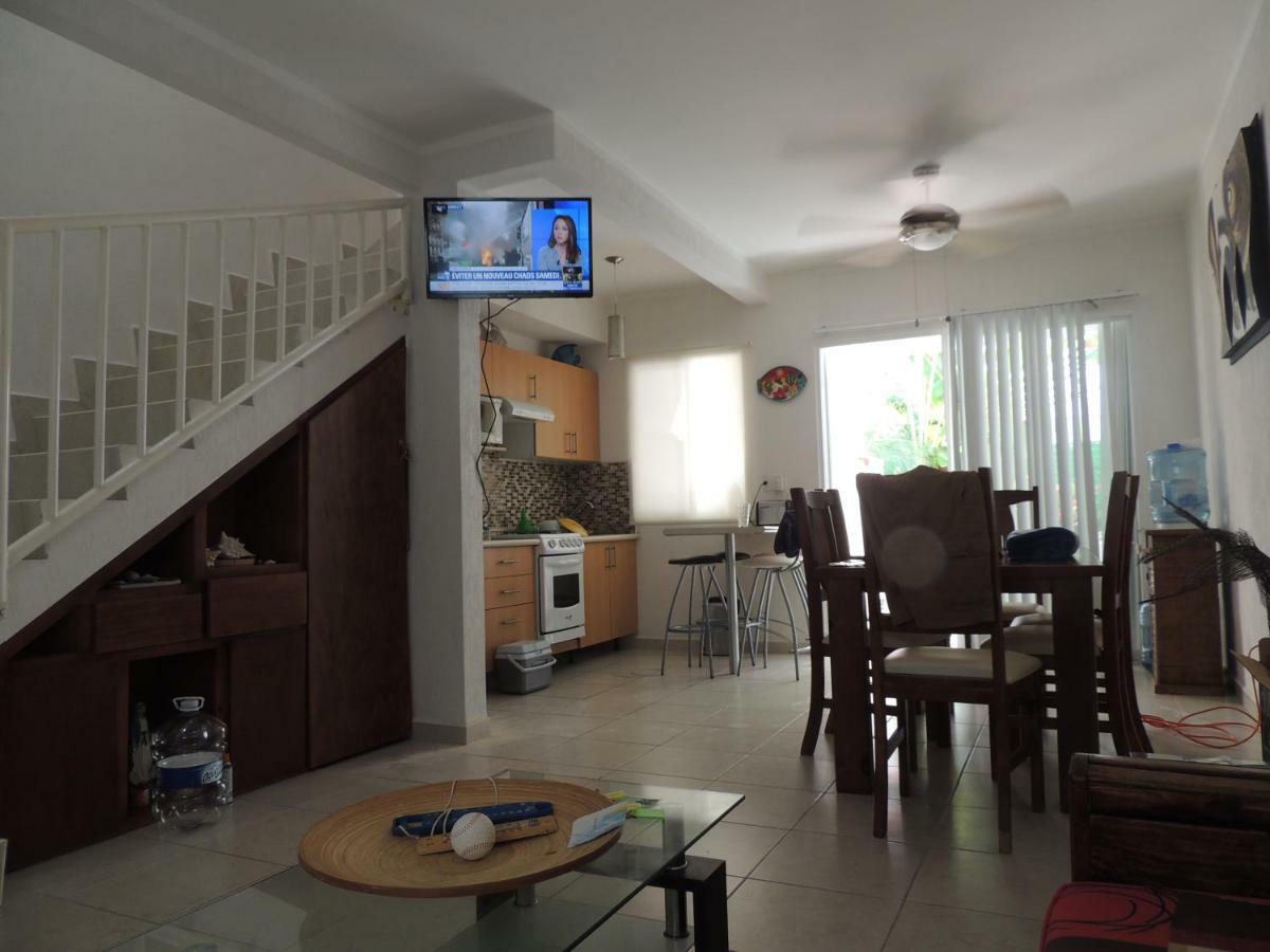 Сasa de vacaciones La Casa Del Mexicano Terraza Y Jardin Exoticos 12 Min Del Playa Esmeralda *