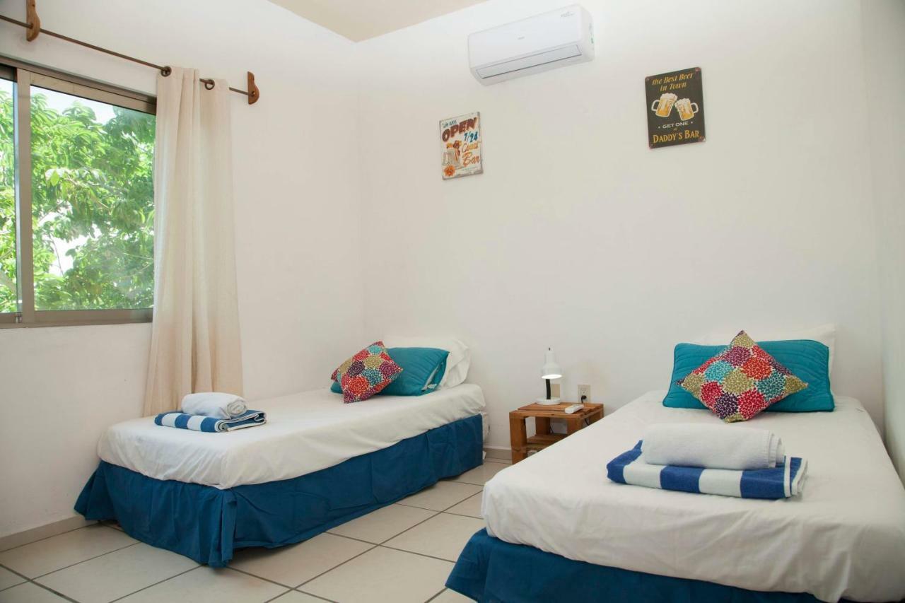 Beautiful Private For 16 Pax With Garden, Bbq And Pool, Holiday home Playa del Carmen