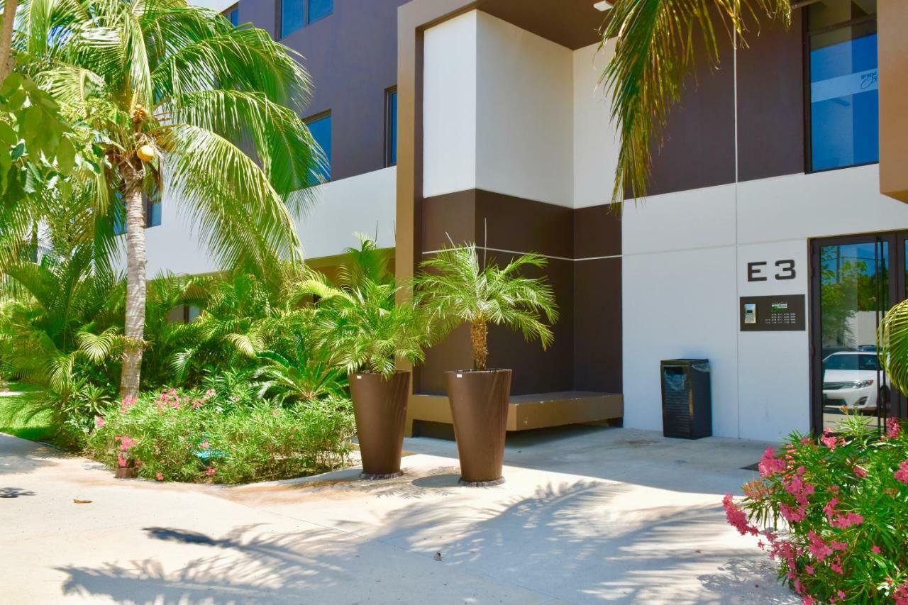 Apartment Family Getaway At Nick Price Residences *