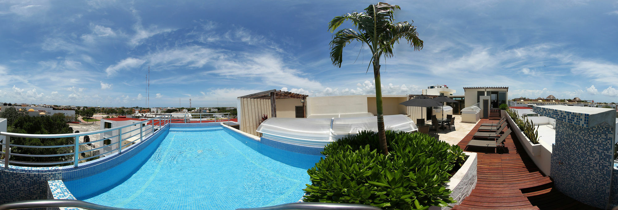 Hotel 770