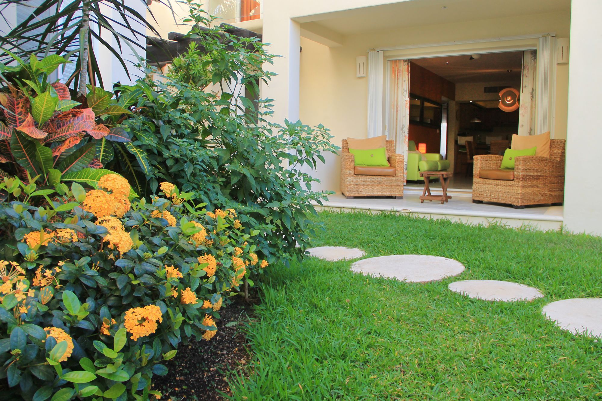 Luna Maya Free Access To Club Apartment Playa del Carmen