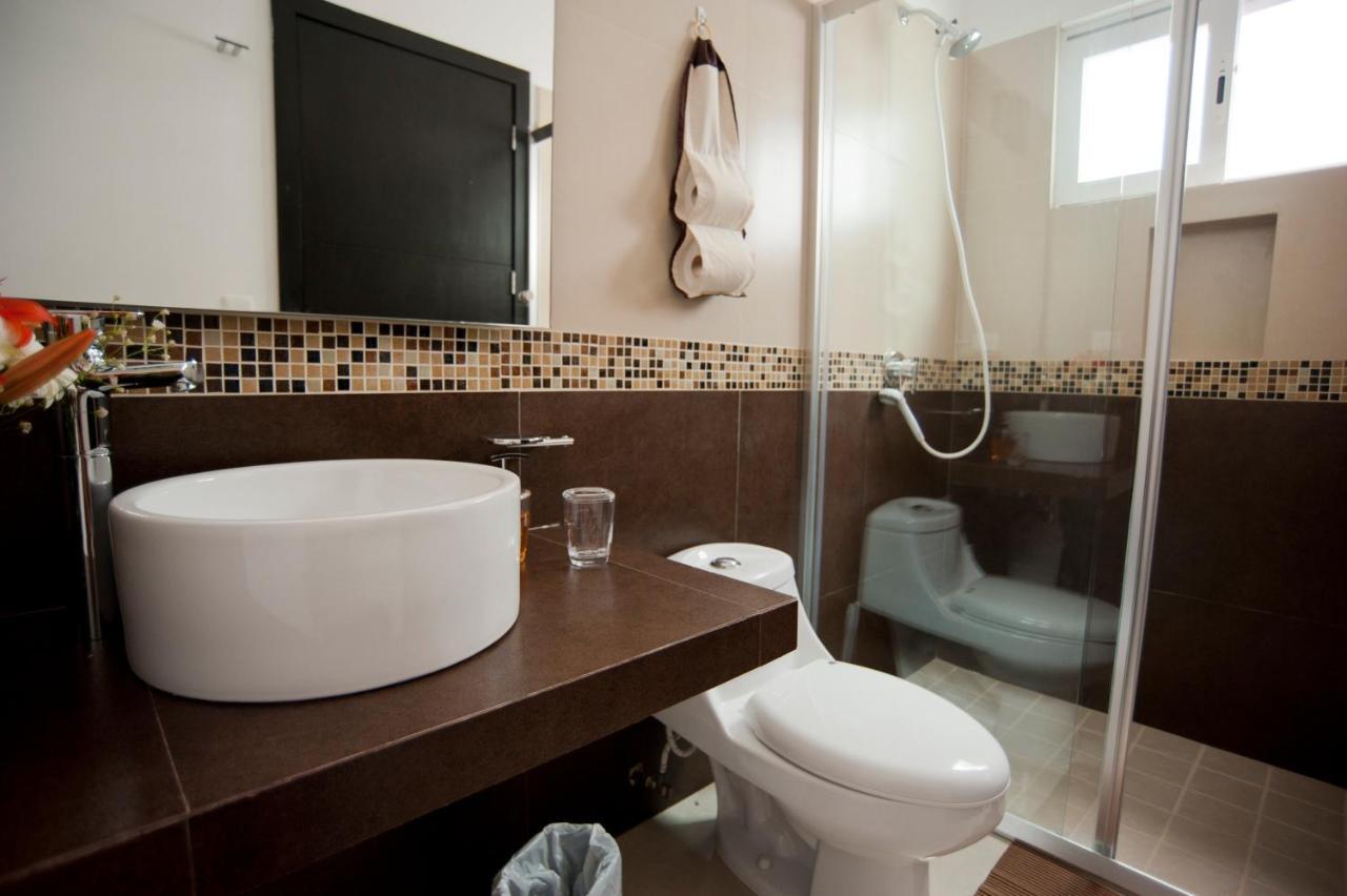 Casa Felicidad Bed & Breakfast