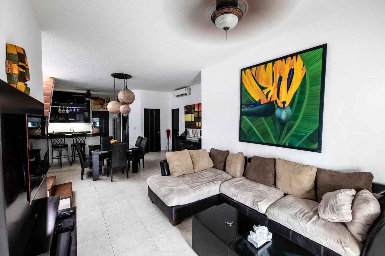 Penthouse Holiday At Mamitas Beach *