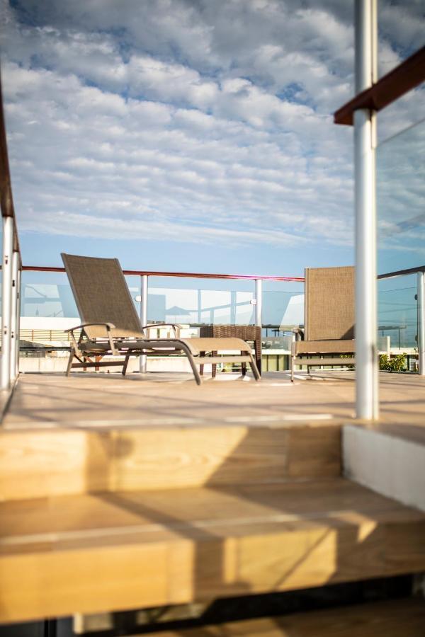 Penthouse Holiday At Mamitas Beach Apartment