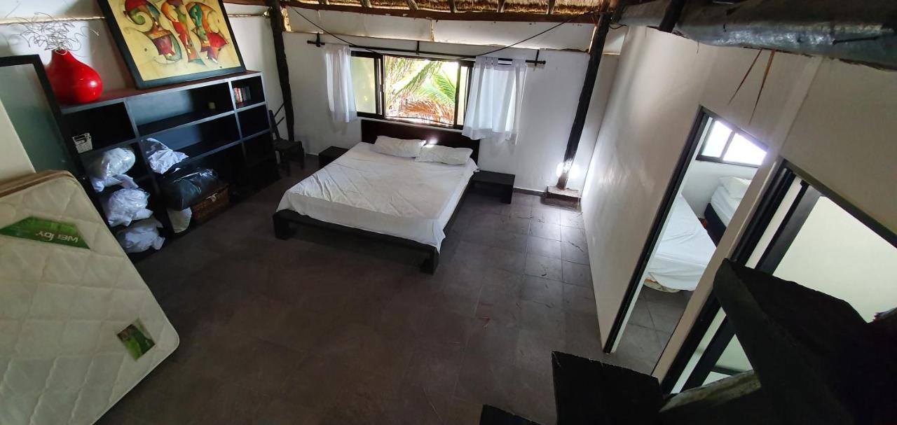 Xcalacoco Beach House Ferienhaus