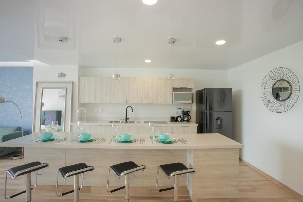 Macondo 5ta Av Residences Fi 4*
