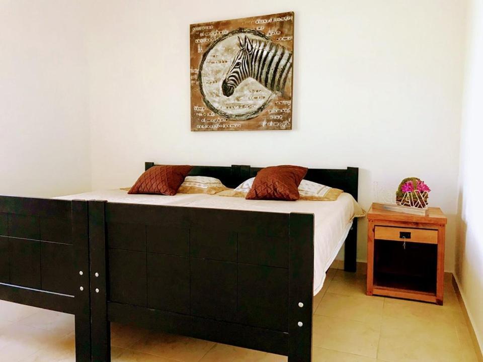 Casa Mikeles Guest house *