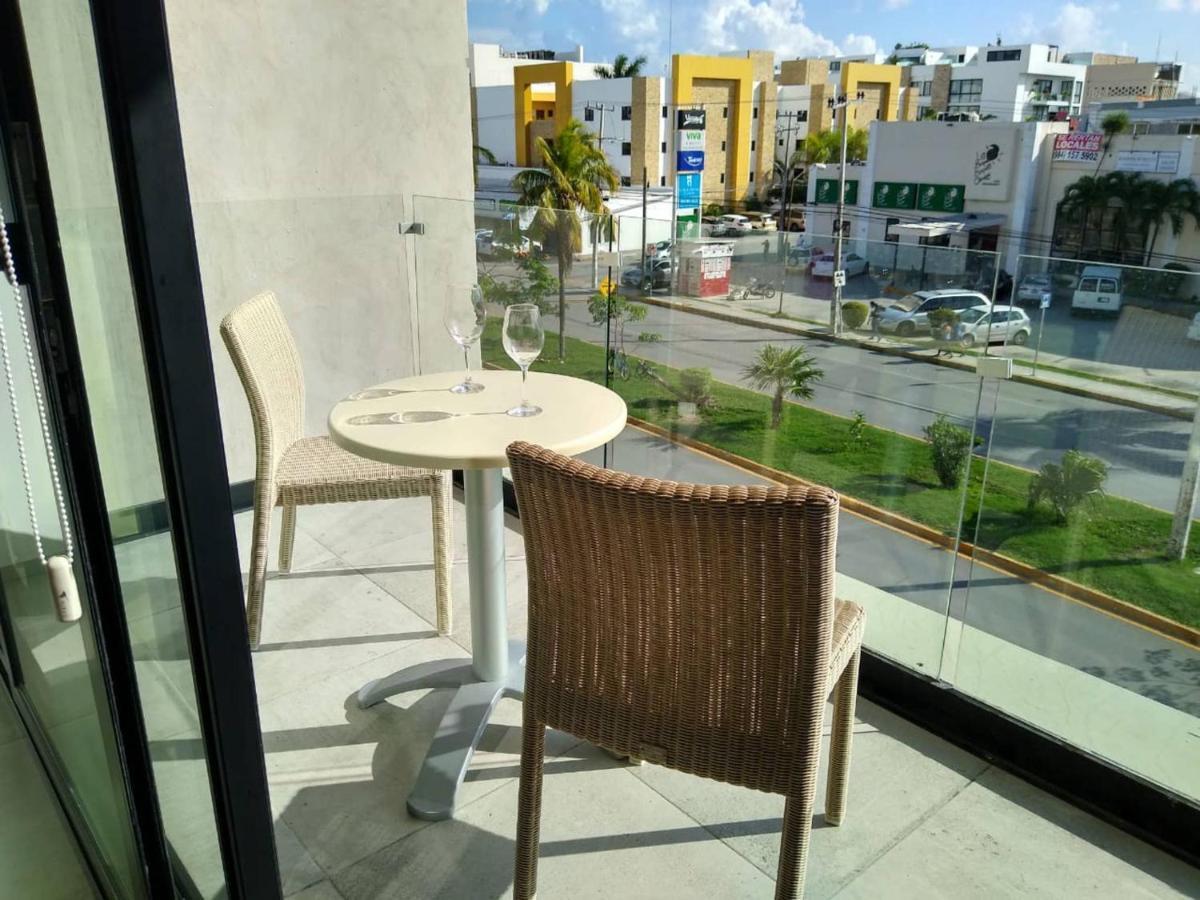 Close To 5th Av. W/ Amazing Roof Pool View, Gym, And More! Playa del Carmen